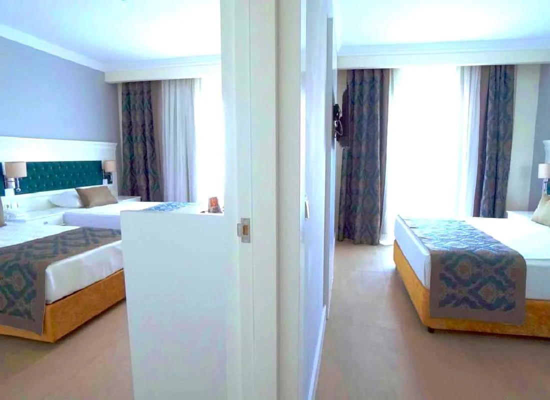 Dream World Palace 4