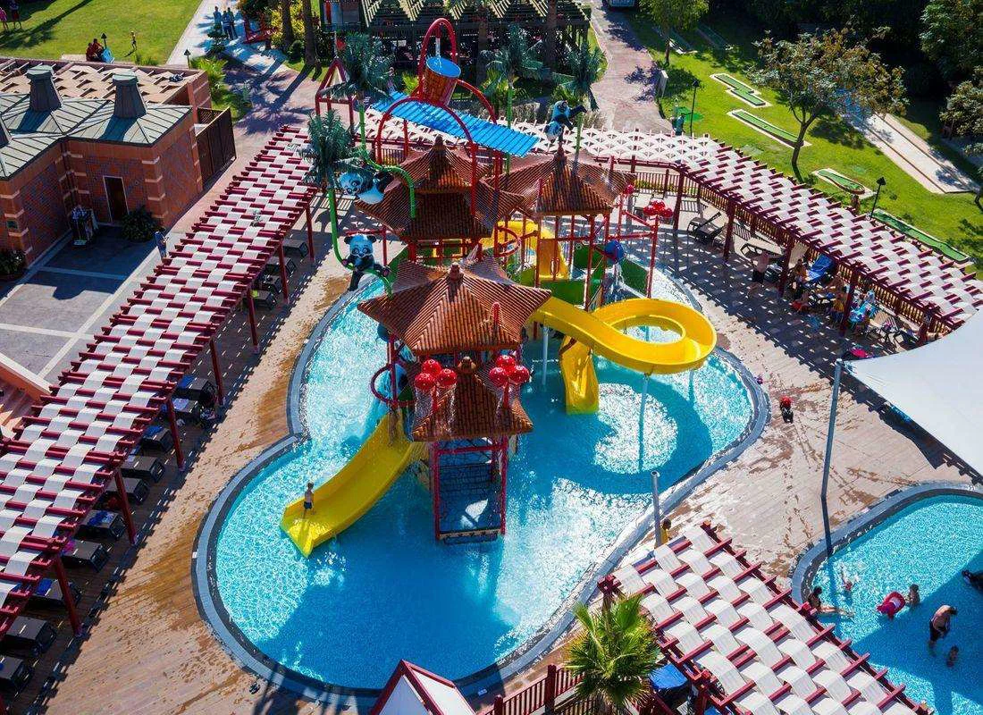 Hotel Club Mega Saray 4