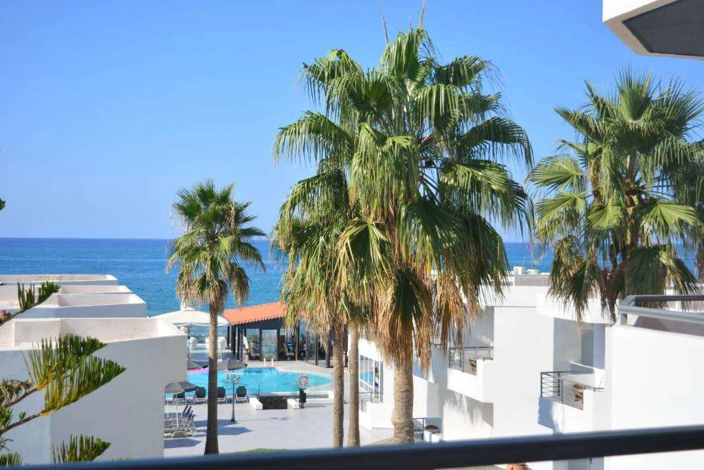 Krini Beach Hotel KRETA 4