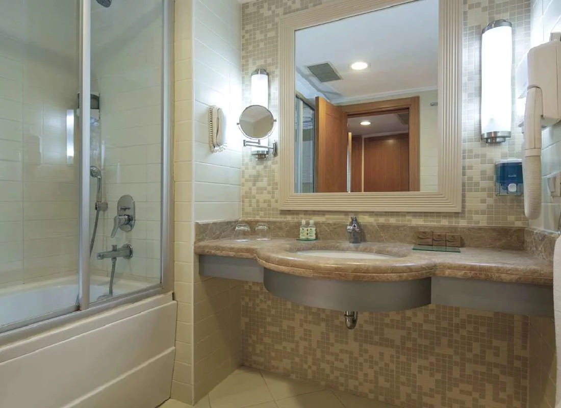 Crystal Admiral Aqua Collection 4