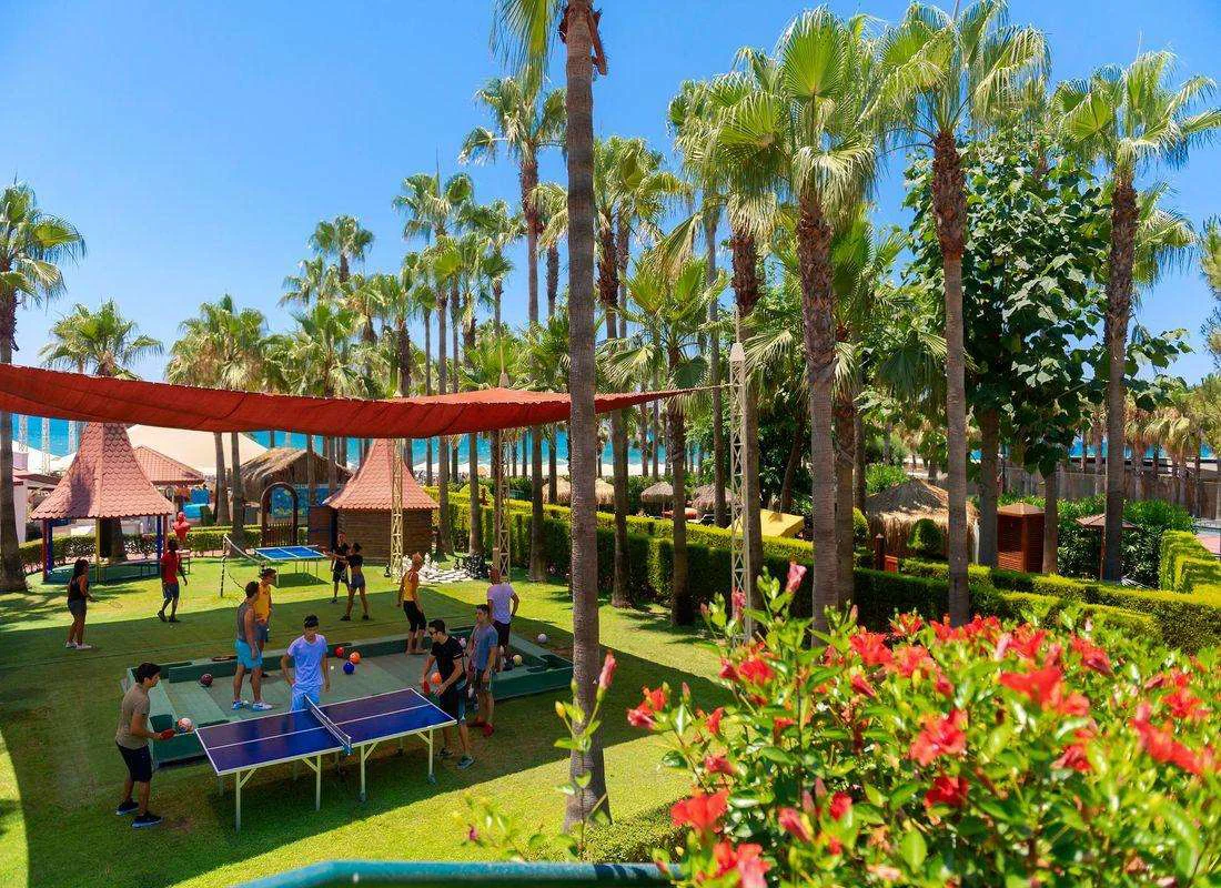 Miramare Queen Side 5