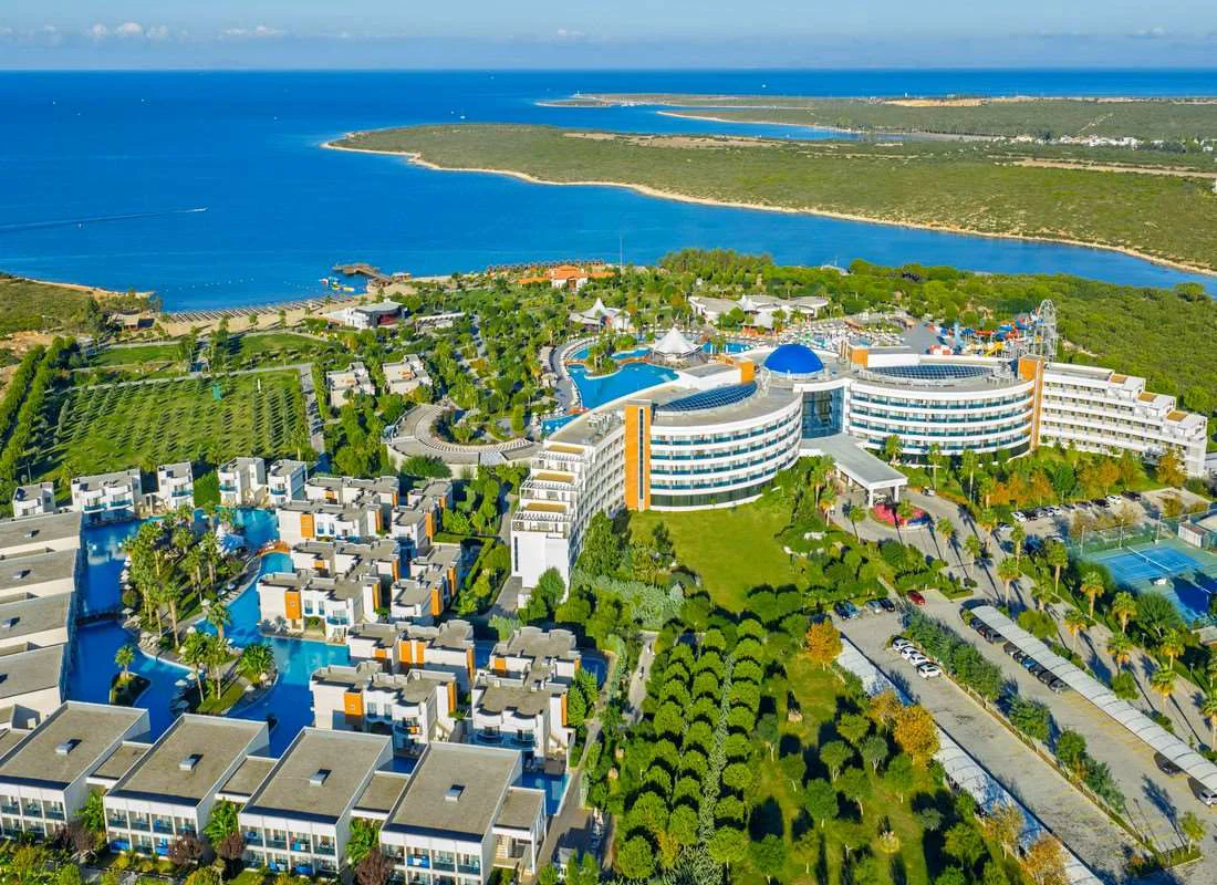 Aquasis Deluxe Resort & Spa 4