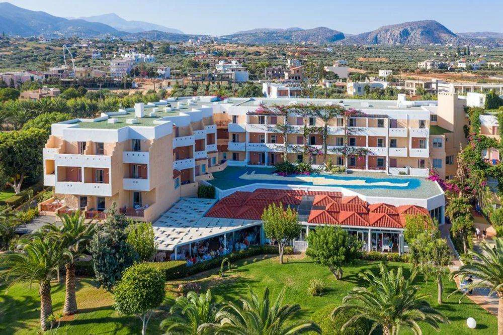 Anissa Beach & Village Hotel 2
