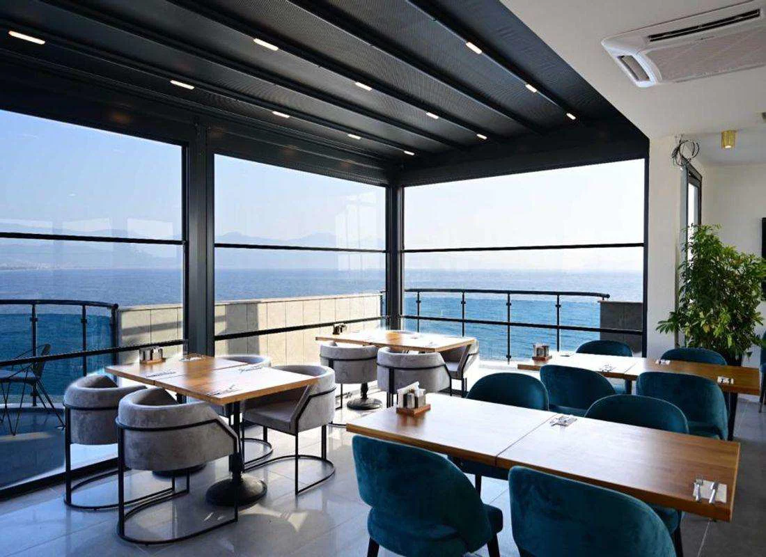 Signature Blue Resort 3