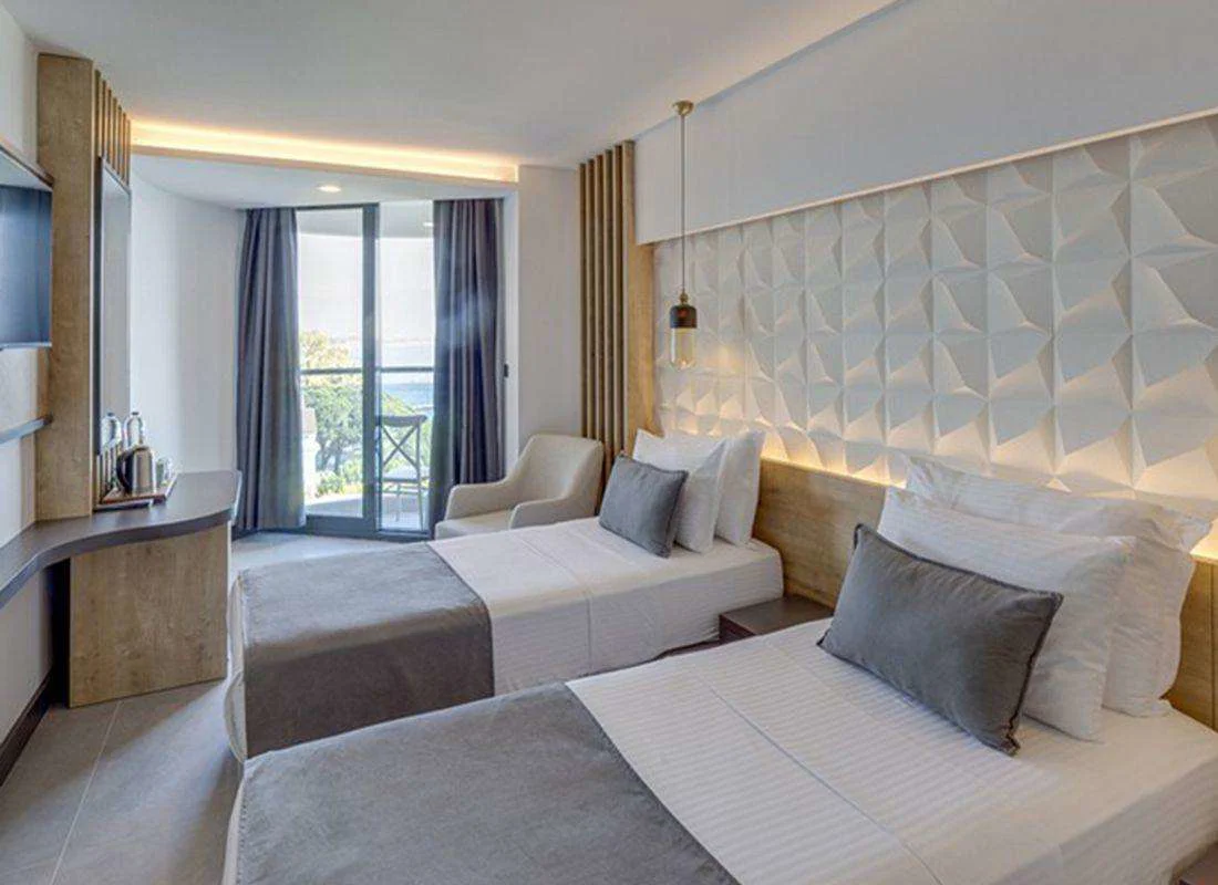 Signature Blue Resort 5