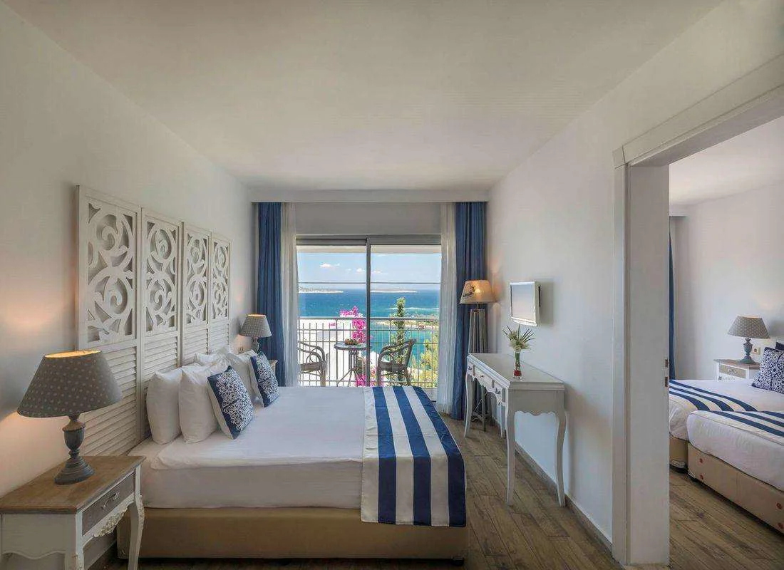 Blue Dreams Resort and Spa 5