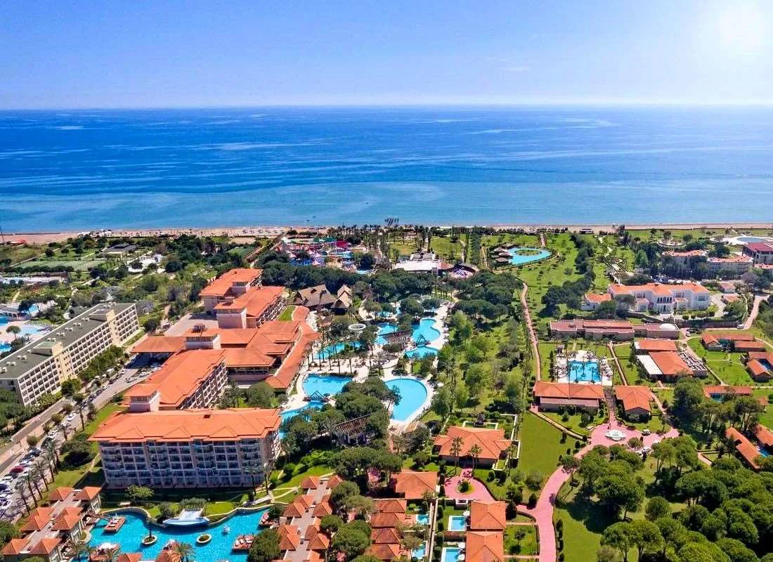 IC Hotel Green Palace