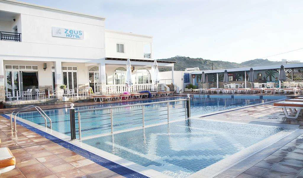 Zeus Hotel 3