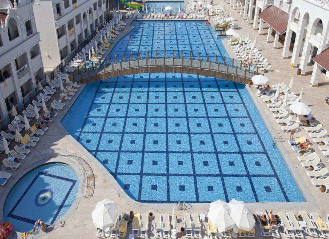 Oz Hotels Side Premium Hotel 4