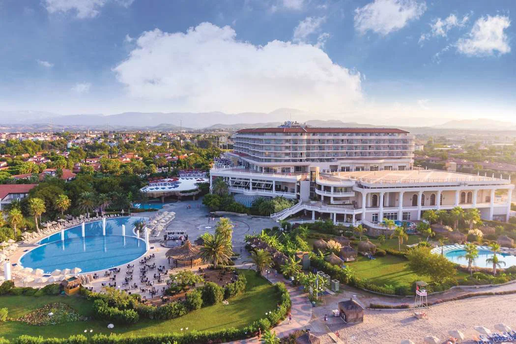 Starlight Resort Hotel