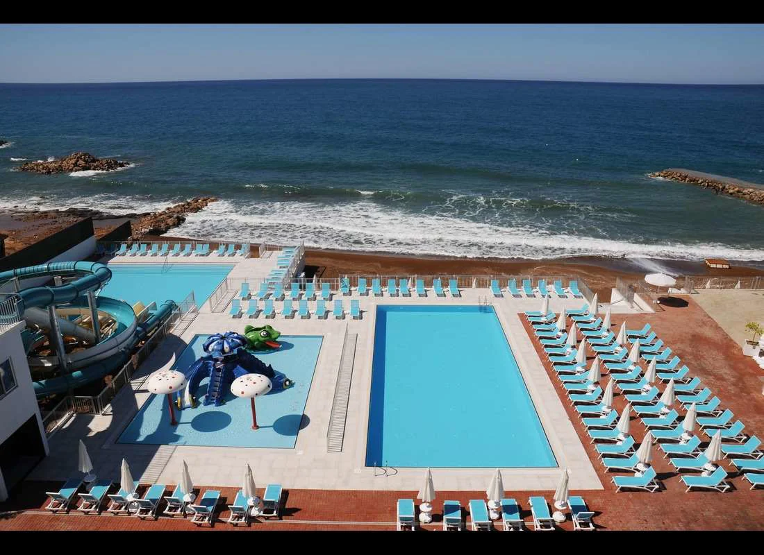 Lonicera West vh. Gold Island Family ALANYA 2