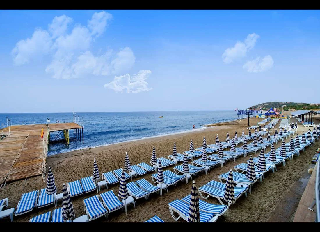 Beach Club Doganay 4