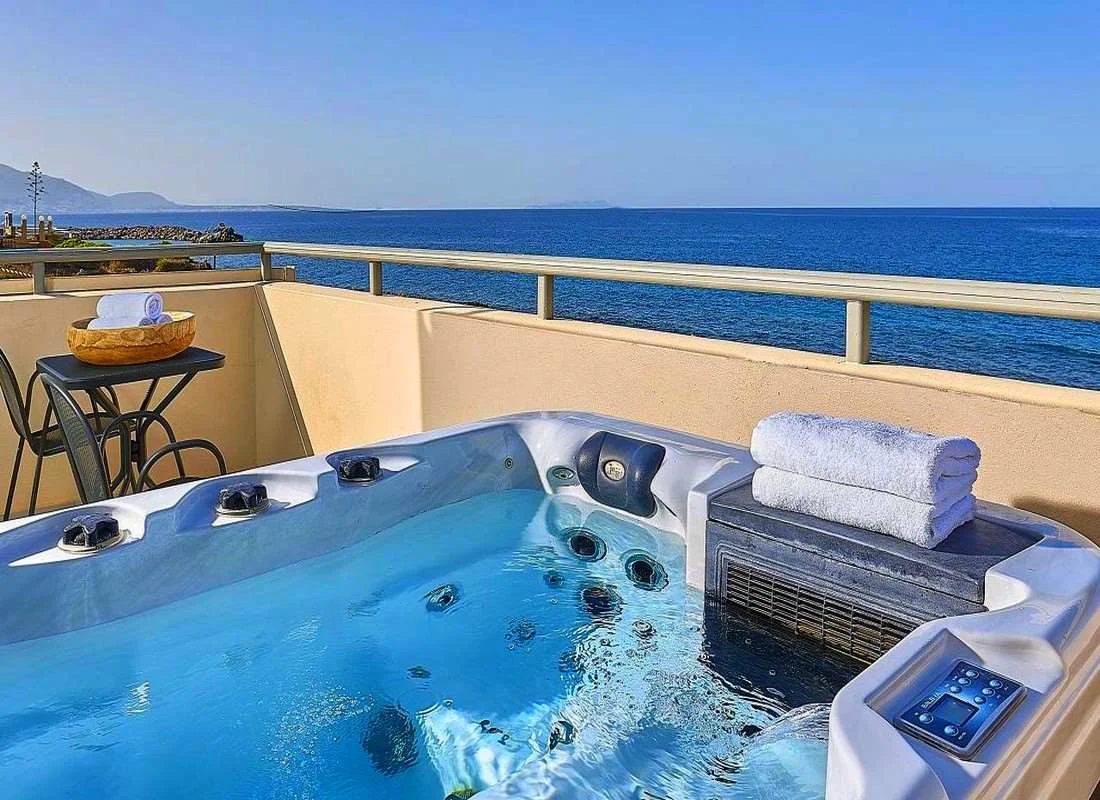 Castello Village Hotel 3