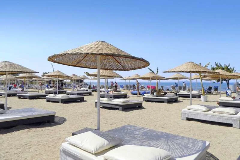 CLC Apollonium Spa & Beach Resort 3