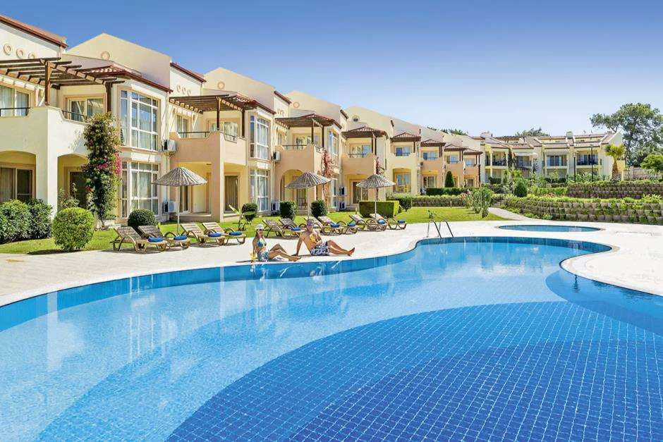 CLC Apollonium Spa & Beach Resort