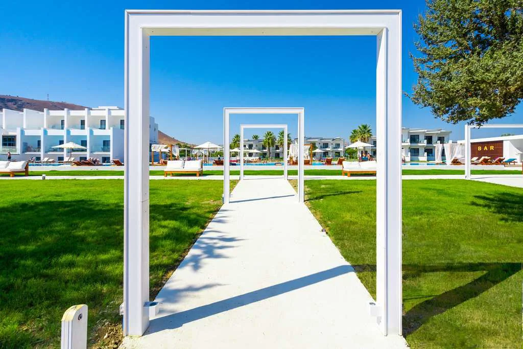 Kamari Beach Plus RHODOS 4