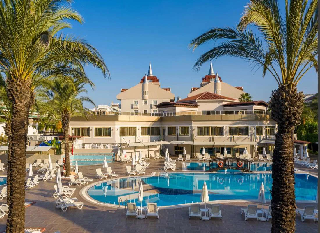 Hotel Aydinbey Famous Resort
