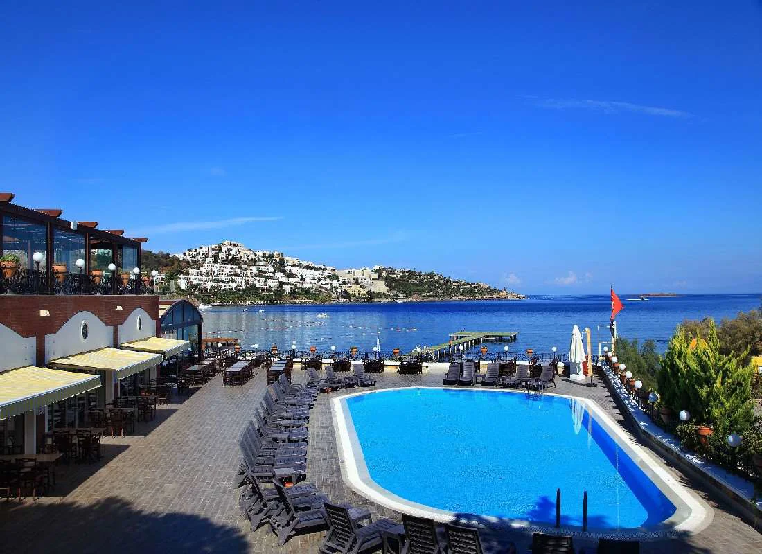 Club Cactus Fleur Beach 3