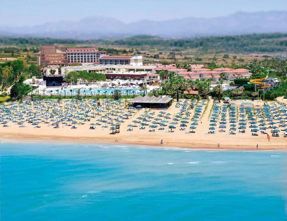 Paloma Oceana Resort Hotel