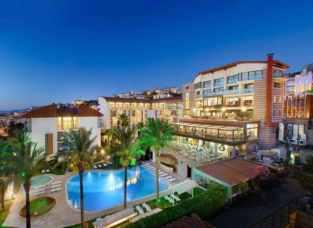 Piril Hotel CESME