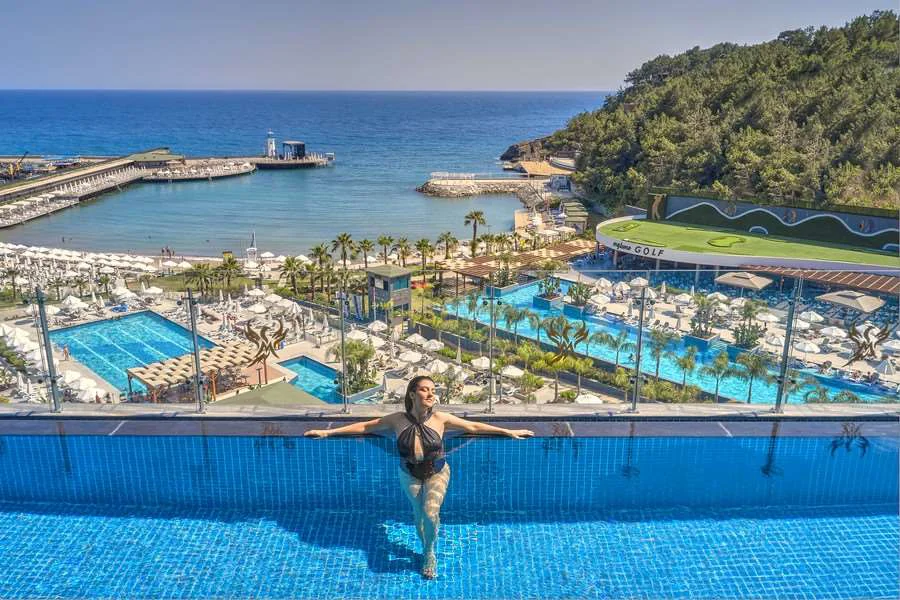 Mylome Luxury Hotel & Resort