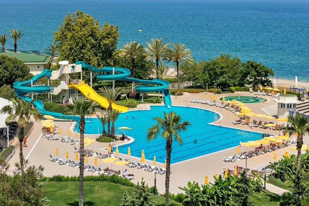 Mirage Park Resort 4