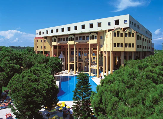 Hotel Corinthia Excelsior SIDE 2