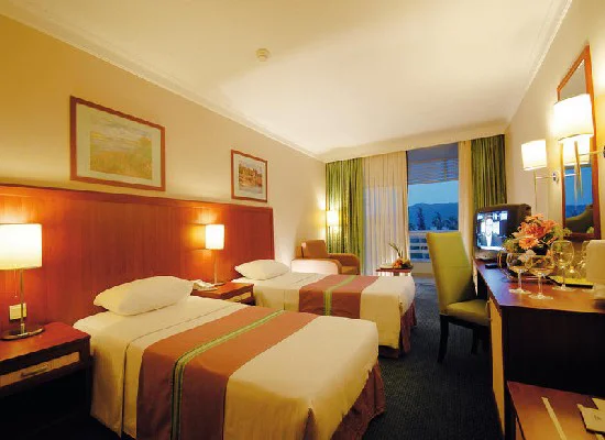 Maritim Hotel Grand Azur 5