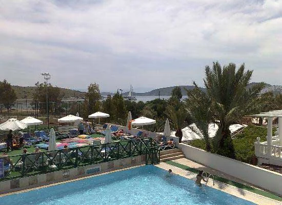 Eken Resort Hotel 5