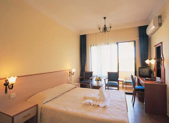 Dogan Paradise Beach KUSADASI  4