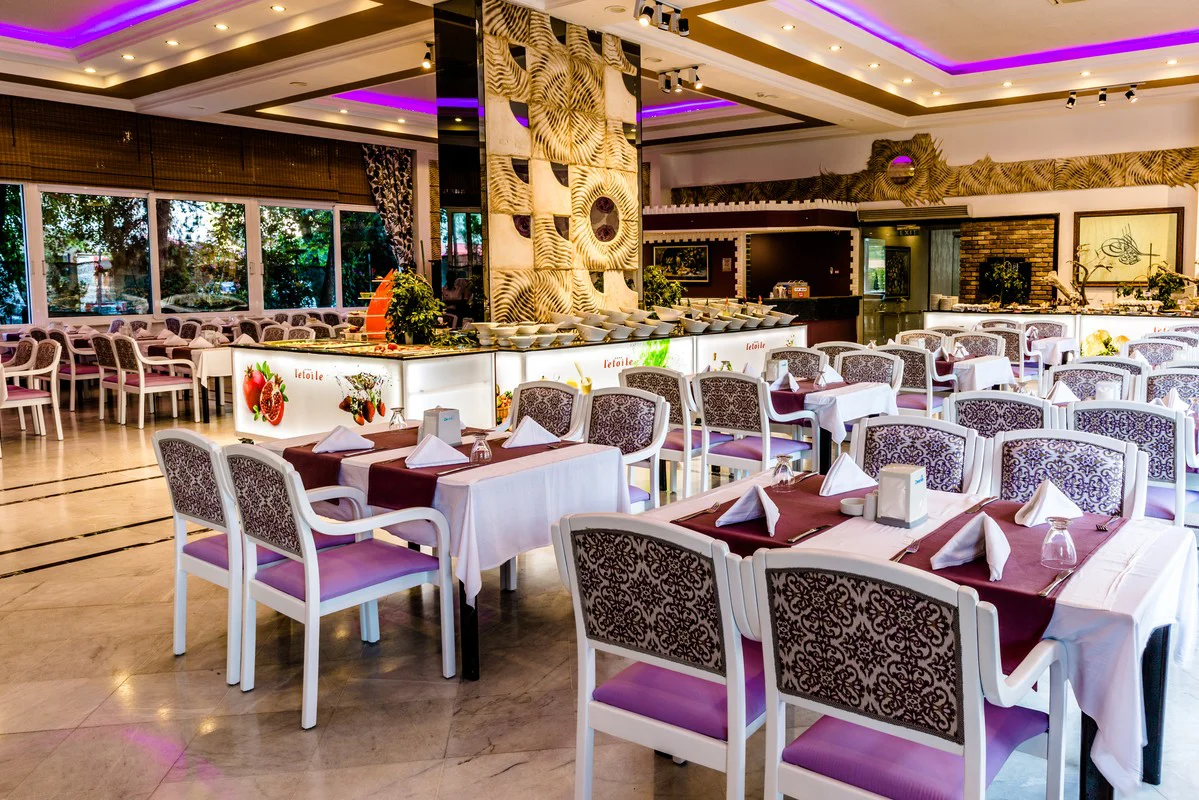 L'etoile Beach Hotel 5