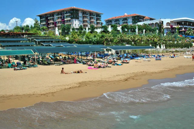 Club Side Coast Hotel 2