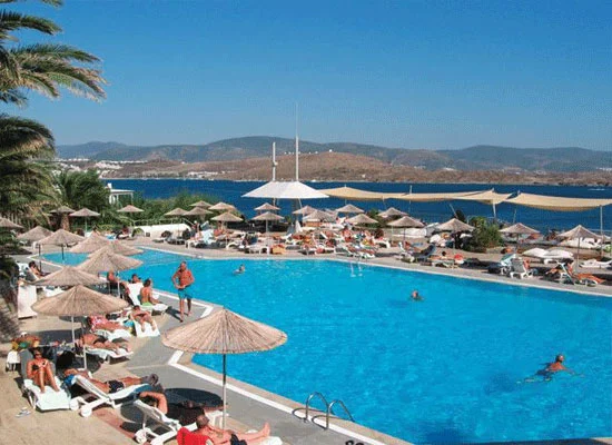JUSTINIANO FUGA FINE TIMES BODRUM 2