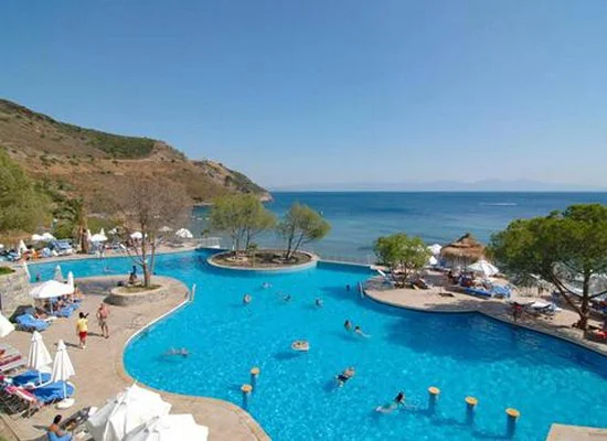 ARIA CLAROS BEACH & SPA RESORT