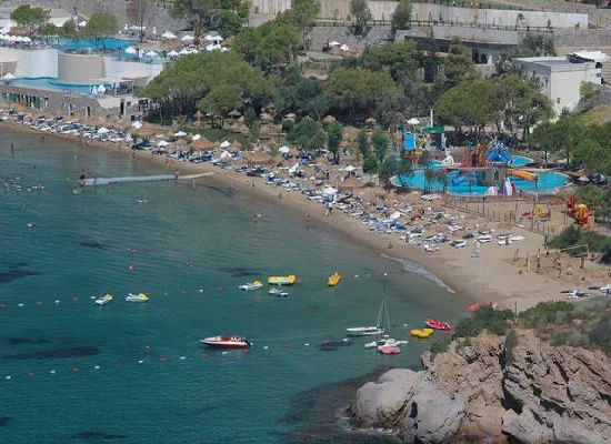 ARIA CLAROS BEACH & SPA RESORT 3