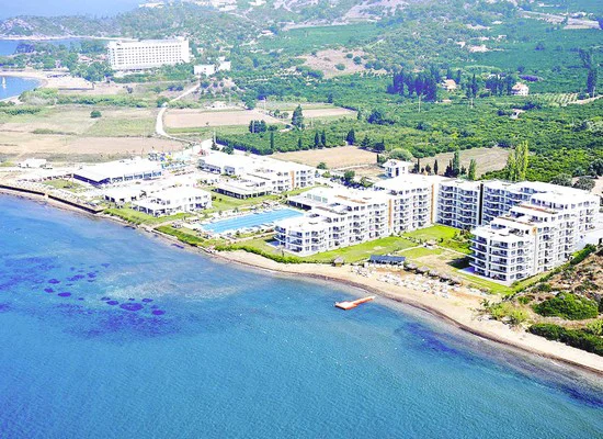 Karya Family Resort vh. Maxima Paradise