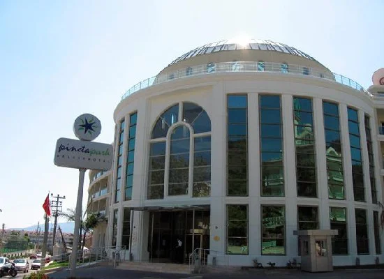 PINETA PARK DE LUXE HOTEL 2