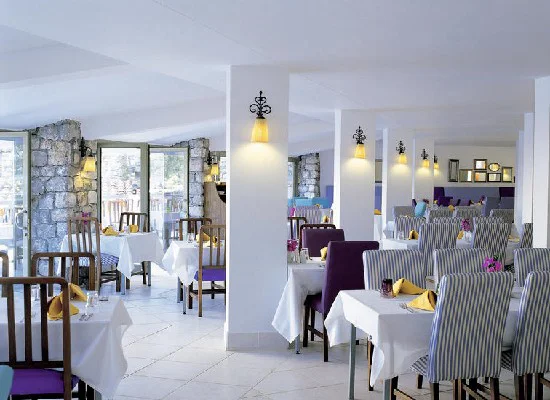 Marti La Perla Hotel 5