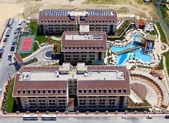 Crystal Palace Luxury Resort & Spa 5