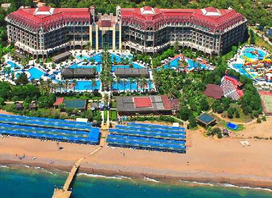 Azura Deluxe Hotel Sorgun vh. Nashira SIDE
