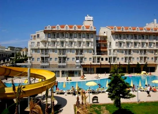 Diamond Beach Hotel Side