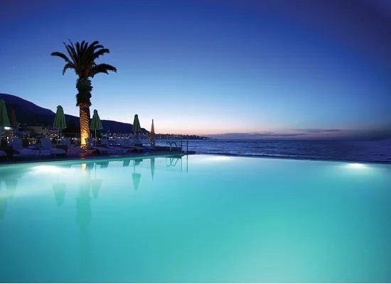 I Resort Beach Hotel & Spa vh Aktia 2