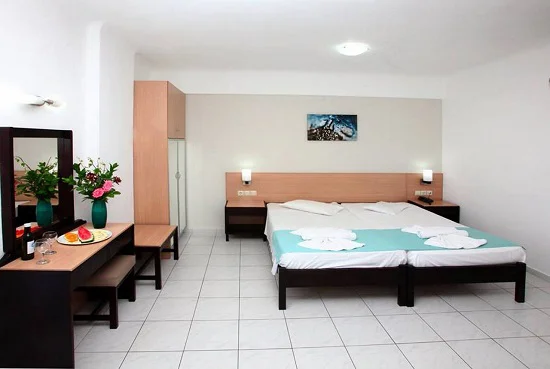 Sergios Hotel KRETA 4