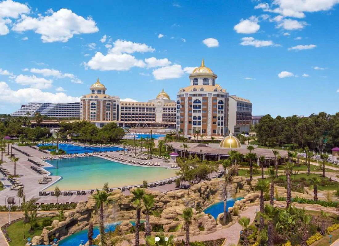 Delphin Be Grand Resort